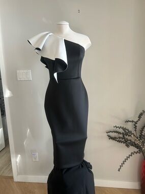 Aidan Mattox Black and White One-Shoulder Ruffle Gown